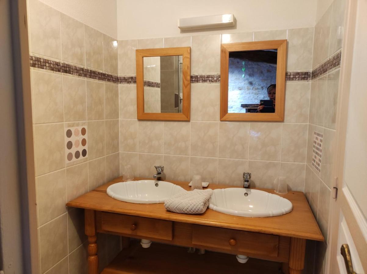 לינה וארוחת בוקר Chenay  Les Chenets מראה חיצוני תמונה
